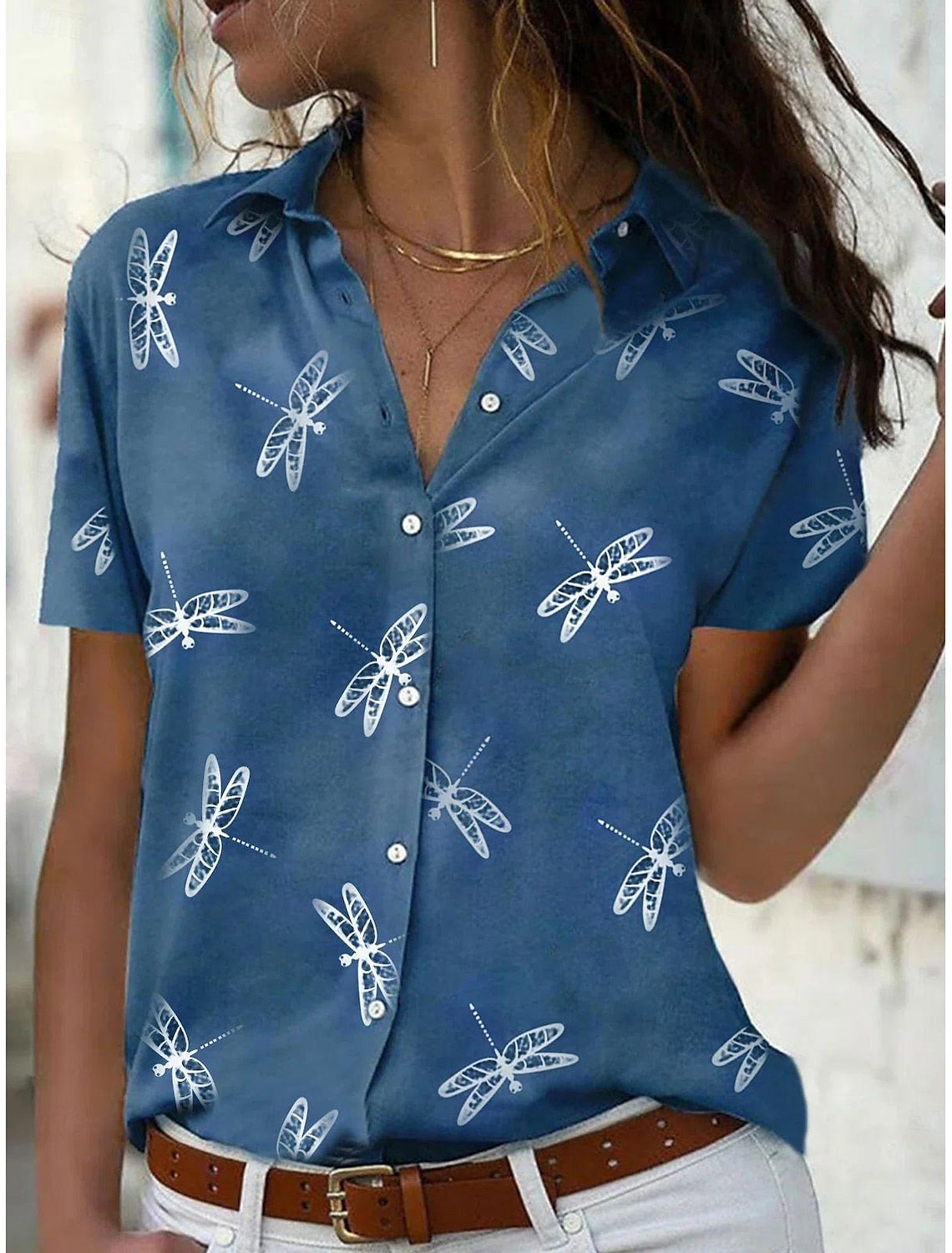 Leichtes und bequemes Damen-Sommer-Shirt mit entspannter Passform