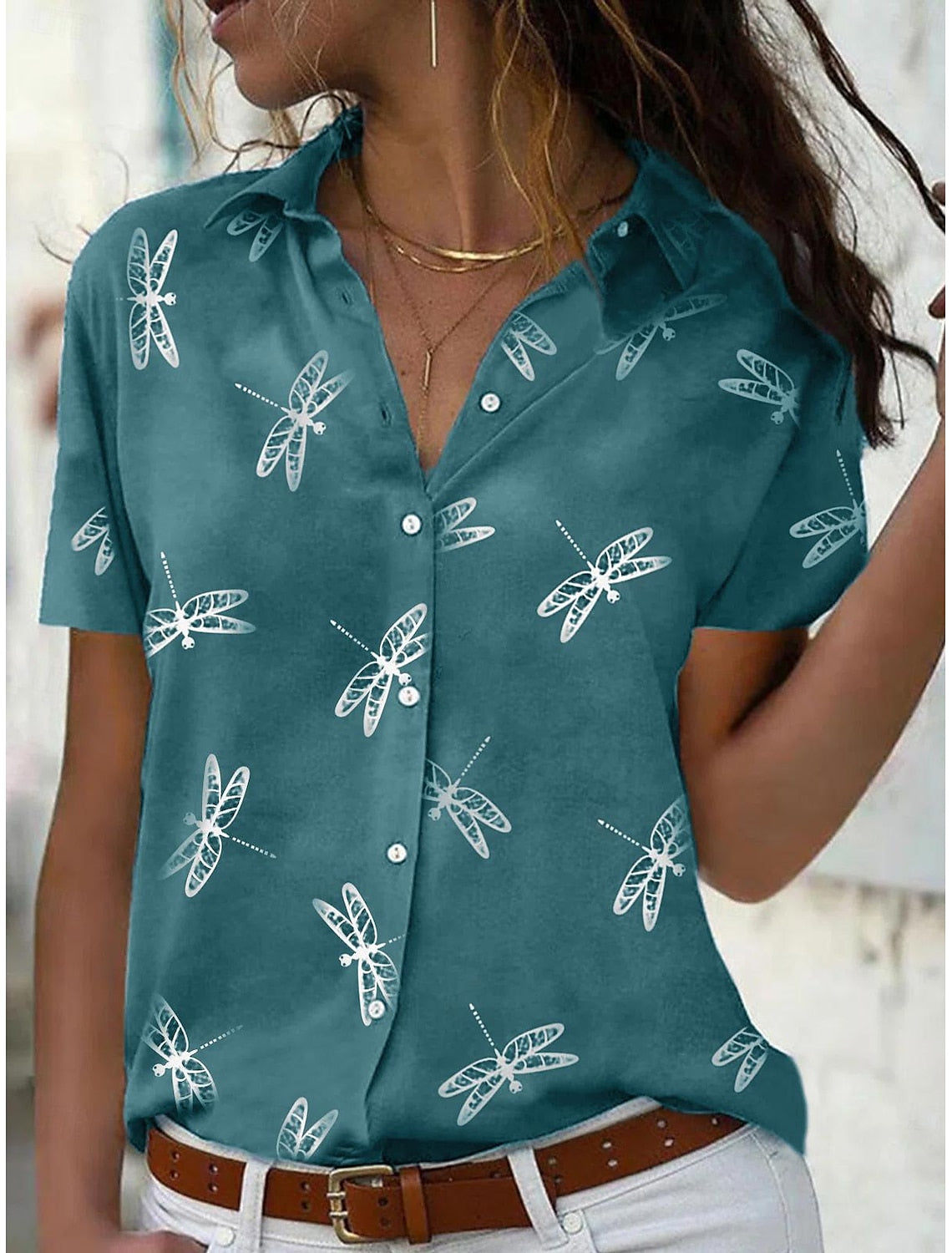 Leichtes und bequemes Damen-Sommer-Shirt mit entspannter Passform