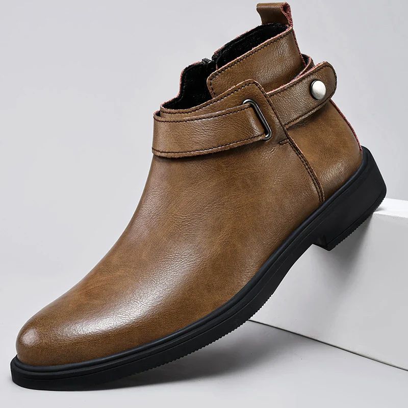 Elegante Herrenstiefel aus Leder mit rutschfester Sohle und modernem Design für Herbst- und Wintertage






