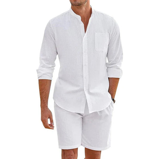 Elegantes und leichtes Hemden-Set für den Sommer.