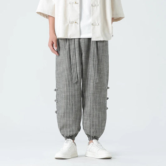 Herren Elegante Baumwolle-Leinen-Sommerhose – leicht, atmungsaktiv und perfekt für warme Tage.
