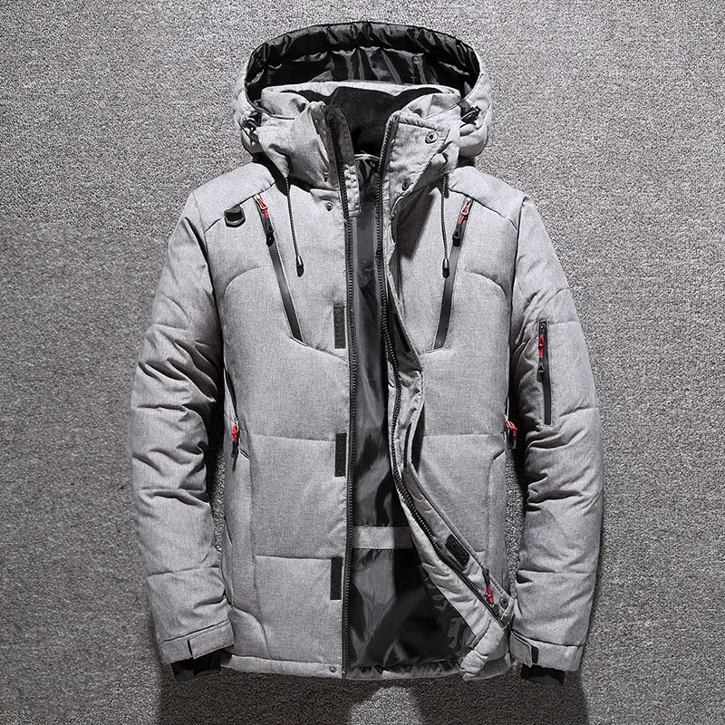 Hochwertige Daunenjacke für den Winter mit exzellenter Wärmeisolierung und elegantem Design