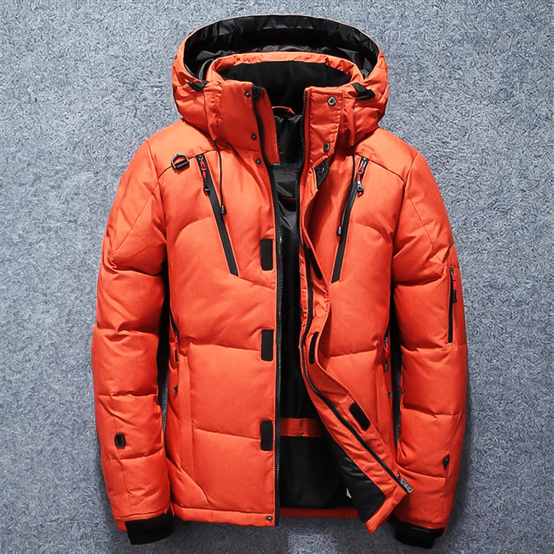 Hochwertige Daunenjacke für den Winter mit exzellenter Wärmeisolierung und elegantem Design