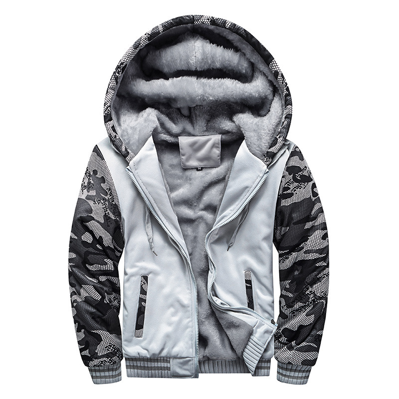 Kuschelige Fleecejacke mit Kapuze für Männer, ideal für kalte Tage und entspannte Outfits