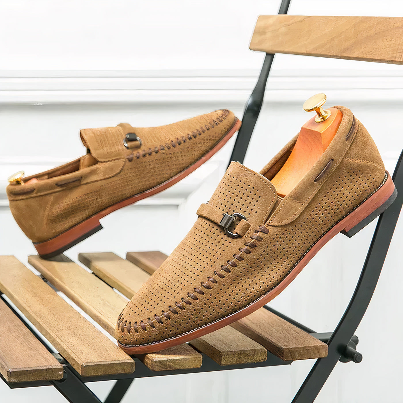 Luxuriöse klassische italienische Herren-Slipper mit elegantem Design, ideal für Herbst- und Wintertage.
