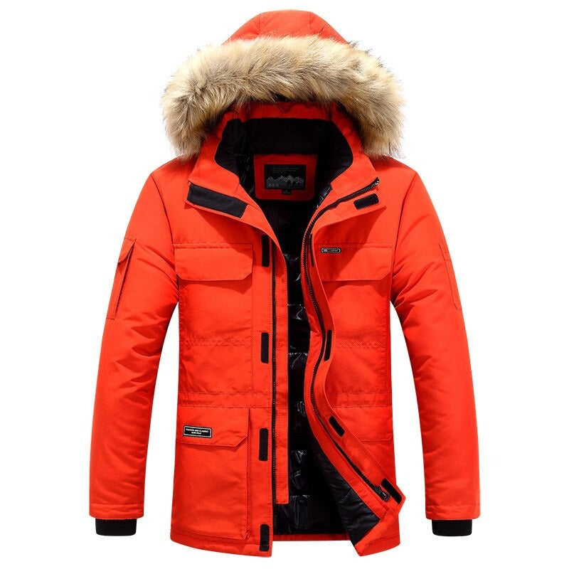 Stilvolle Premium-Winterjacke mit moderner Passform und wetterfestem Design.